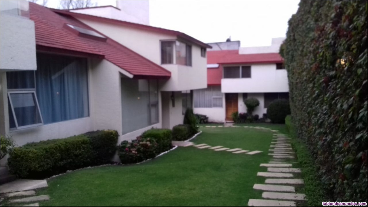 Se vende casa en satelite