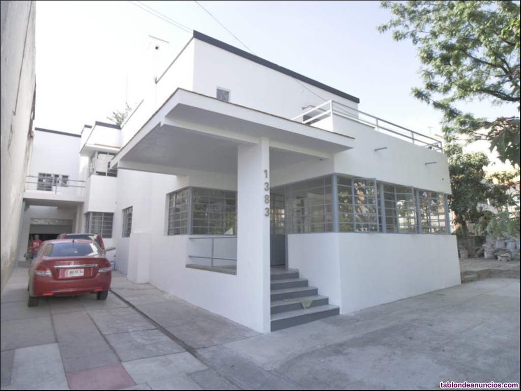 Amplias oficinas en av. Hidalgo