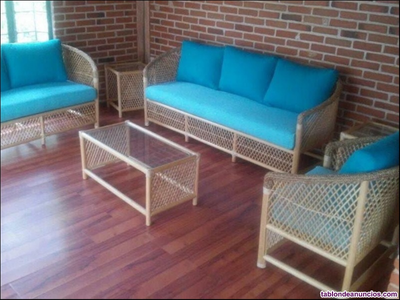 Muebles de rattan y mimre de exterores